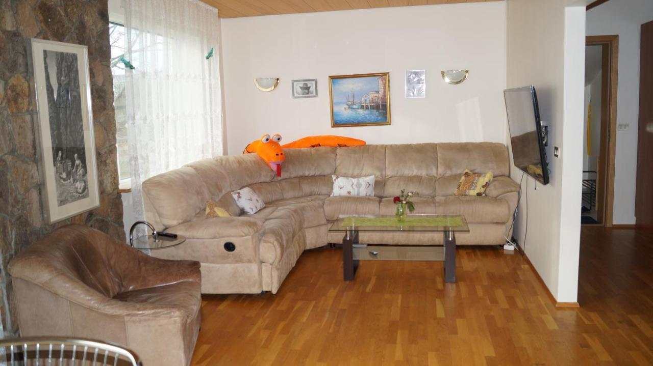 Twin Room With Shared Bathroom Njarthvik 外观 照片