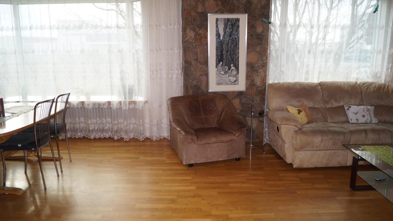 Twin Room With Shared Bathroom Njarthvik 外观 照片