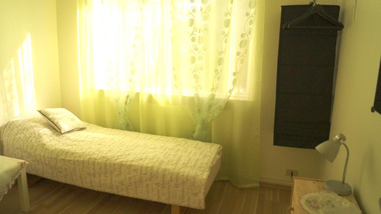 Twin Room With Shared Bathroom Njarthvik 外观 照片