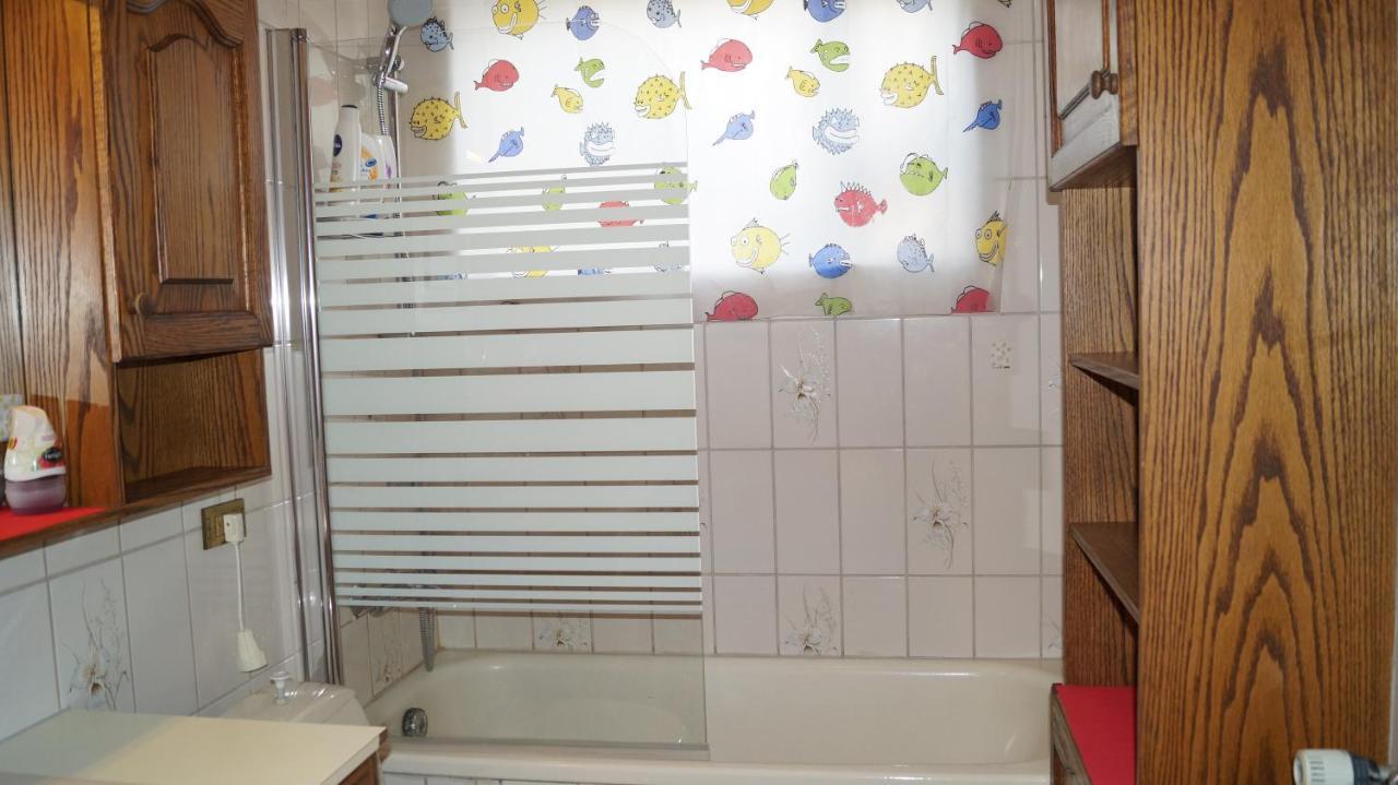 Twin Room With Shared Bathroom Njarthvik 外观 照片
